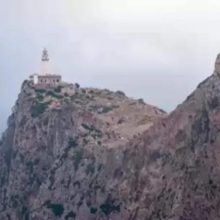 Mir Sa Des Pages With Pool Villa