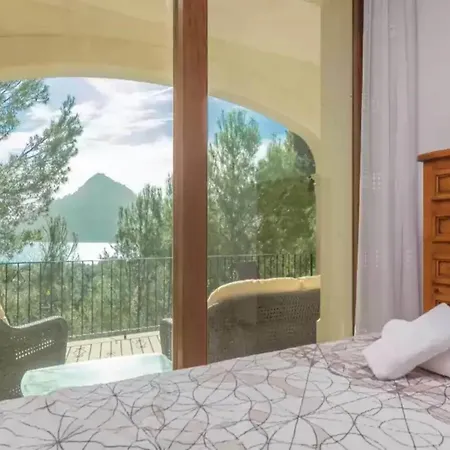 Mir Sa Des Pages With Pool Villa Pollença