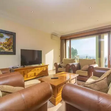 Mir Sa Des Pages With Pool