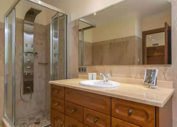 Villa Mir Sa Des Pages With Pool